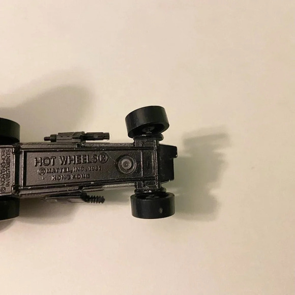 Lot of 3 Diecast Mix Cars Martini Hot Wheels Hot Wheels Megaforce Megadestroyer - Picture 12 of 16